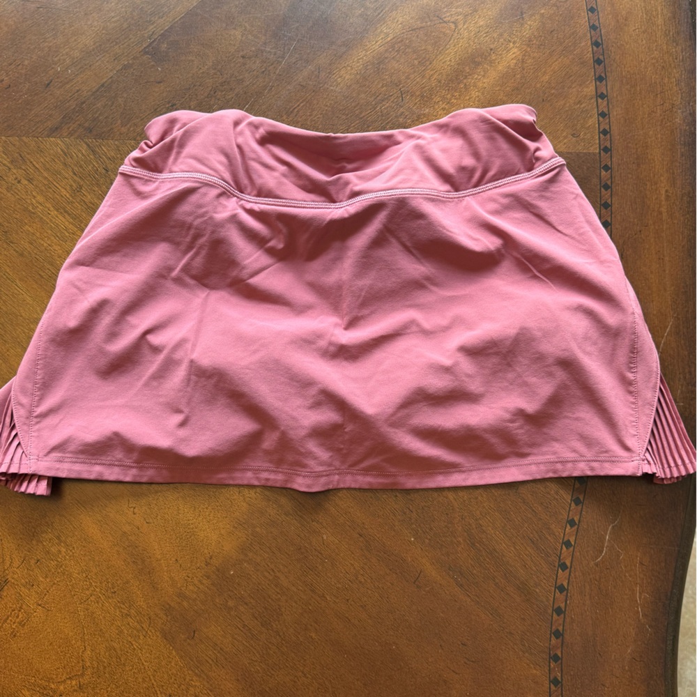 Play off the Pleats Mid-Risk Skirt - Regular *DISCONTINUED*